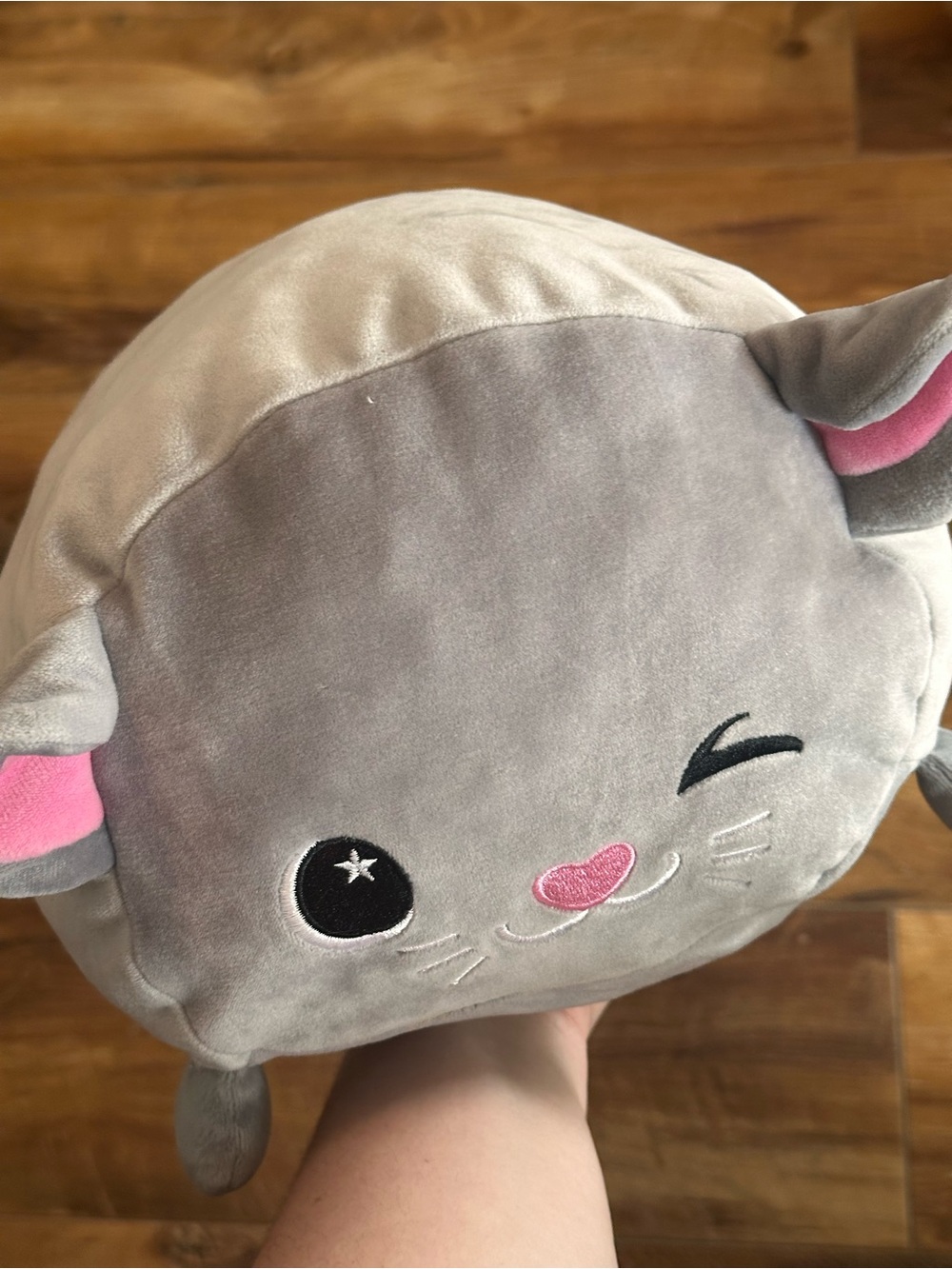 Kitty stuffie - Picture 1 of 3